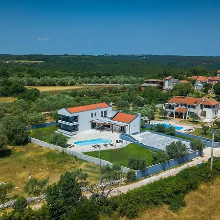 Vikendica Posidonia *