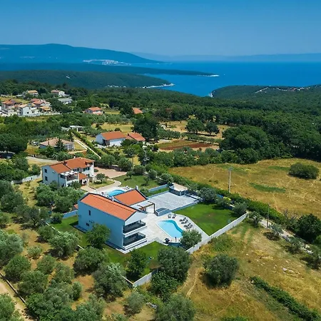 Vikendica Posidonia *