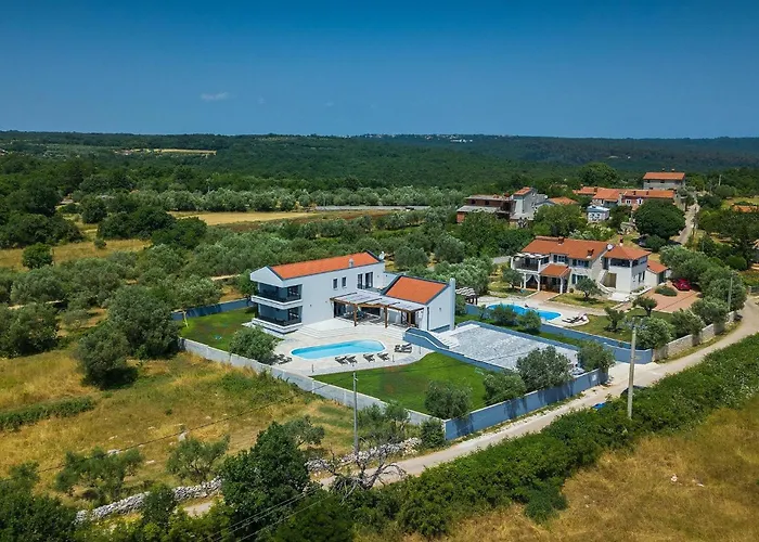 Vikendica Posidonia *