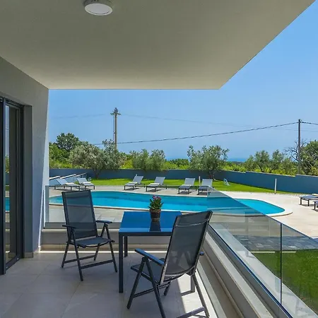 Tatil Evi Posidonia Pula