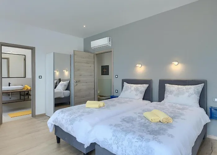 Holiday home Posidonia Pula