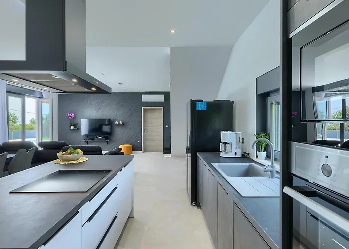 Posidonia Holiday home *