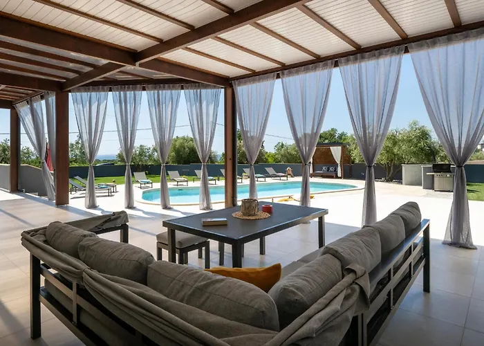 Posidonia Holiday home *